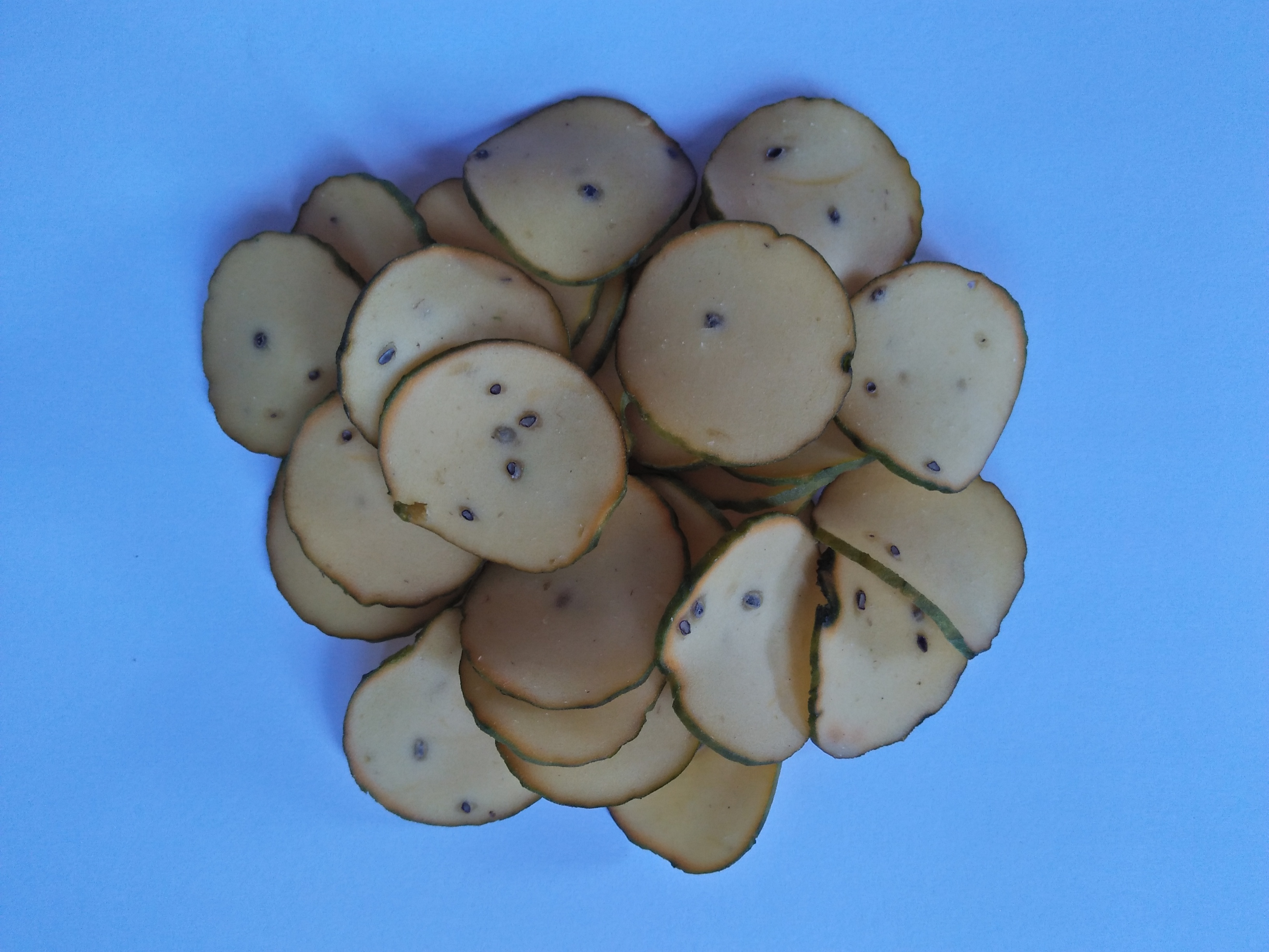 Kerupuk Kiwi / Kiwi Crackers