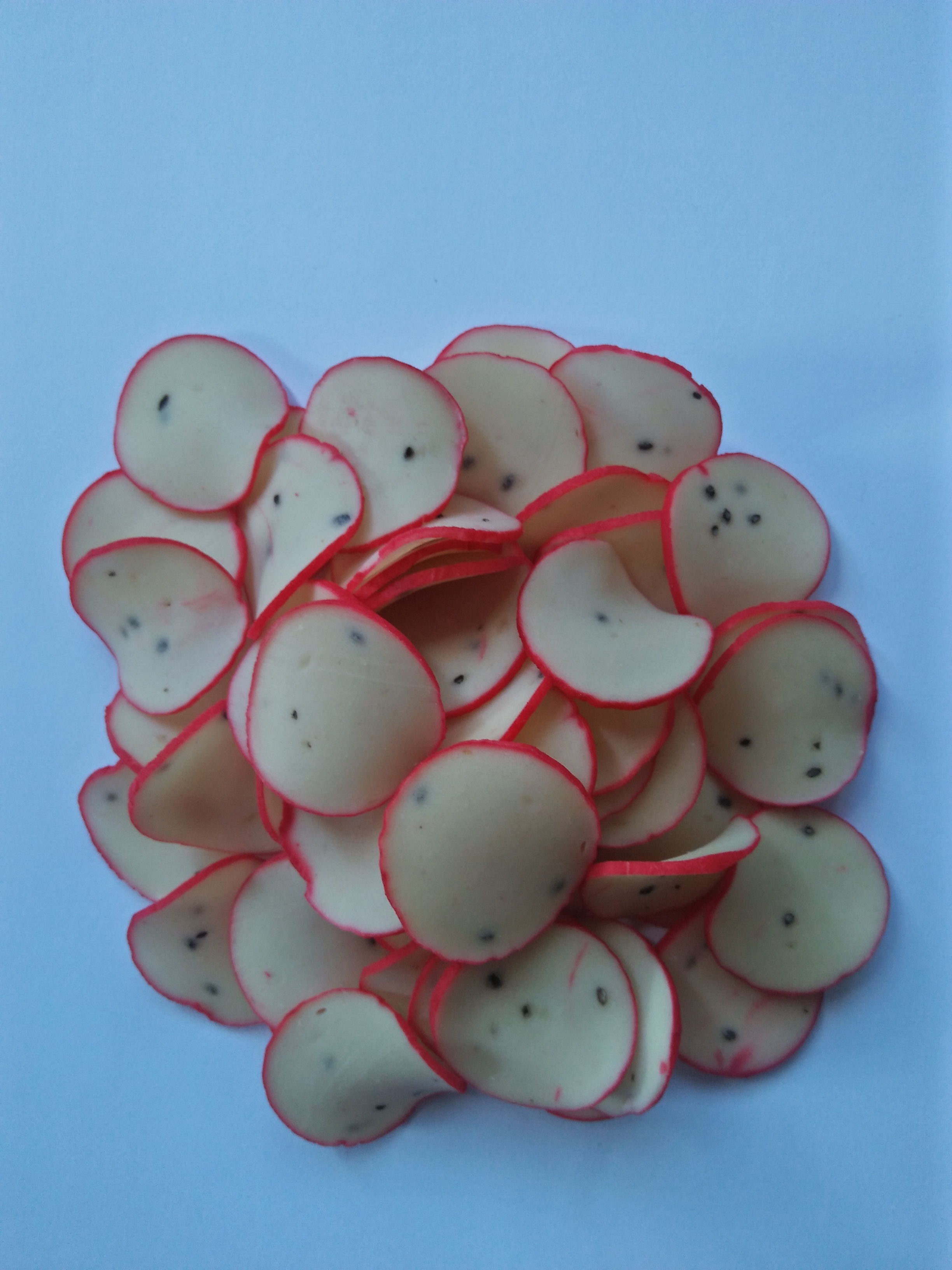 Kerupuk Buah Naga / Dragon Fruit Crackers